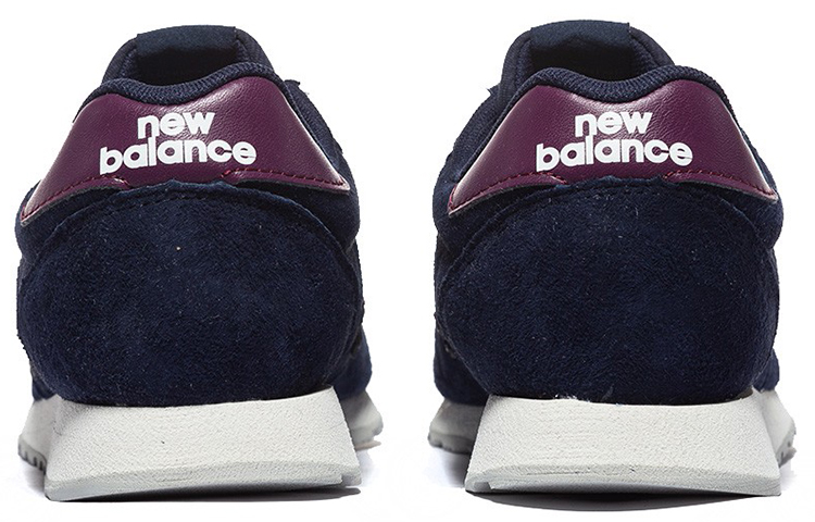 Shop (W) New Balance 520 Serie Azul Marino WL520AN