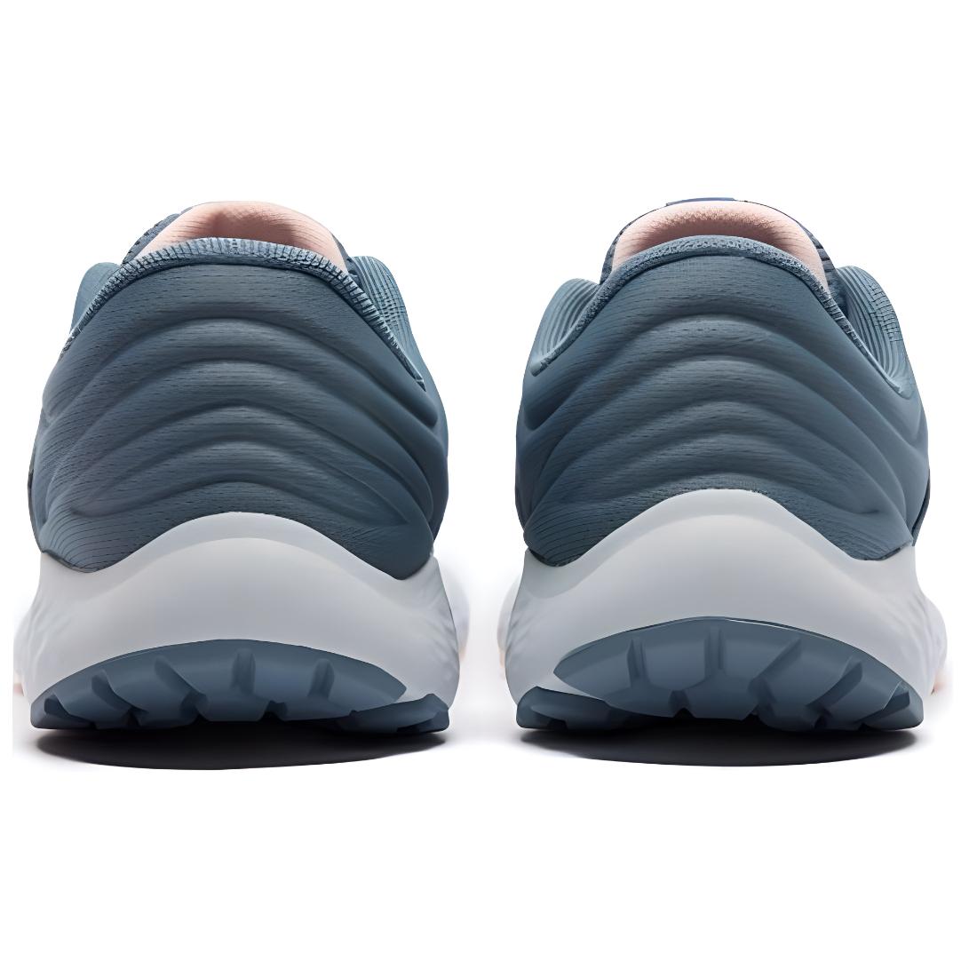 Shop (W) New Balance 520 V7 'Gris Plata' W520LP7