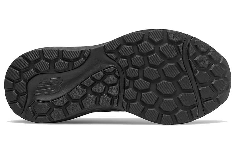 Shop (W) 뉴발란스 520 v7 트리플 블랙 (New Balance 520 v7 Triple Black) W520CK7