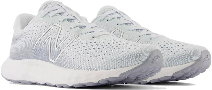 (W) ニューバランス 520 v8 グレー W520LN8 Lookbook (W) ニューバランス 520 v8 グレー W520LN8