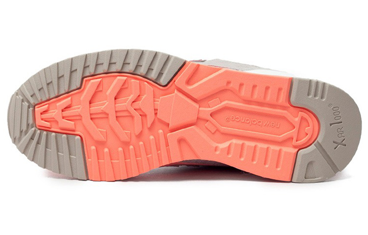 Shop New Balance NB 530 舒適 復古 耐磨防滑 低幫 跑步鞋 女款 灰橙色