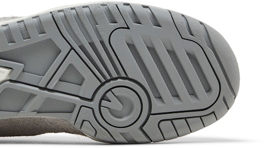 (女款)New Balance 550 '灰色日 2024' BBW550AR Purchase (女款)New Balance 550 '灰色日 2024' BBW550AR