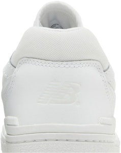 (W) ニューバランス550 トリプルホワイト BBW550WW Sizing (W) ニューバランス550 トリプルホワイト BBW550WW