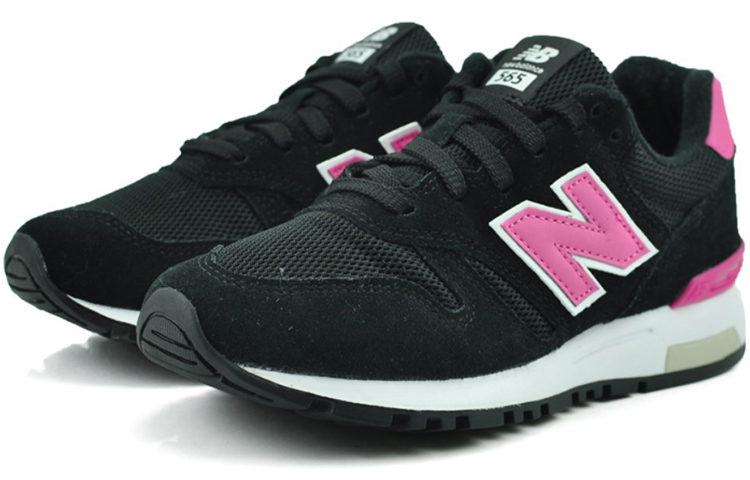 Lookbook (W) New Balance 565 B Hitam/Pink WL565PG