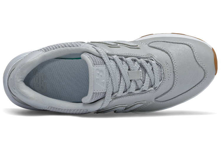 Lookbook (女款) New Balance 574 ‘淺鋁’ WL574CAS