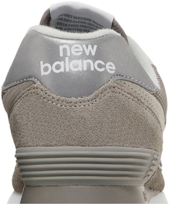 (W) New Balance 574 Core 'Kelabu Putih' WL574EVG Sizing (W) New Balance 574 Core 'Kelabu Putih' WL574EVG