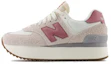 Buy New Balance NB 574 防滑耐磨 低幫 跑步鞋 女款 灰粉