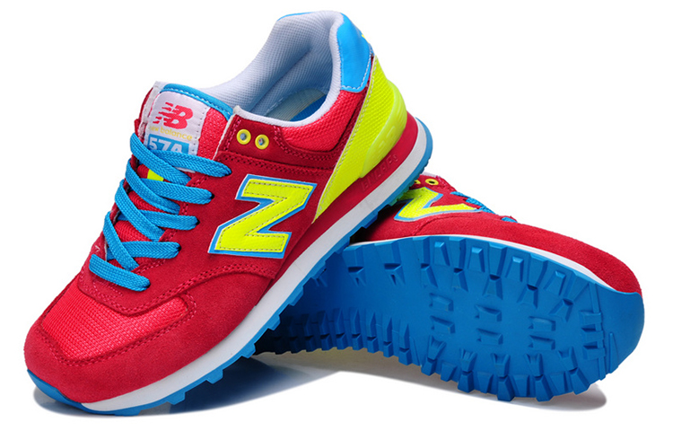 Shop (W) ニューバランス574 レッドスニーカー WL574RYC