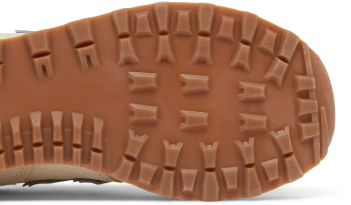 (W) ニューバランス574v2 ムーンビームバーガンディ WL574RCF Sizing (W) ニューバランス574v2 ムーンビームバーガンディ WL574RCF