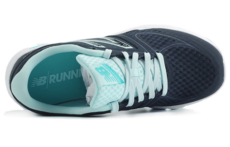 Lookbook (W) New Balance 575 Rendah Kelabu W575RF2