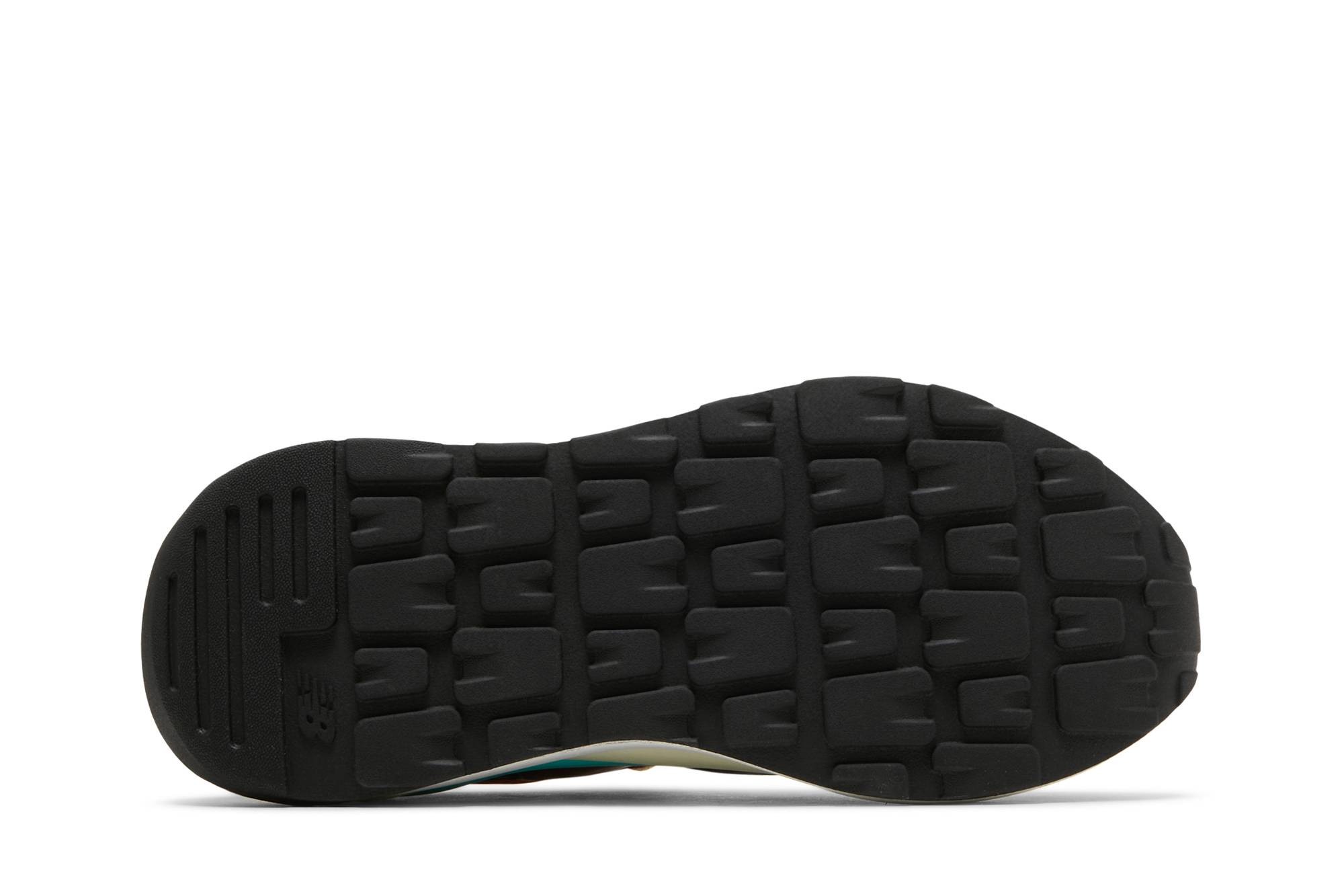 Shop (W) New Balance 57/40 'Burdeos Clásico' W5740GA