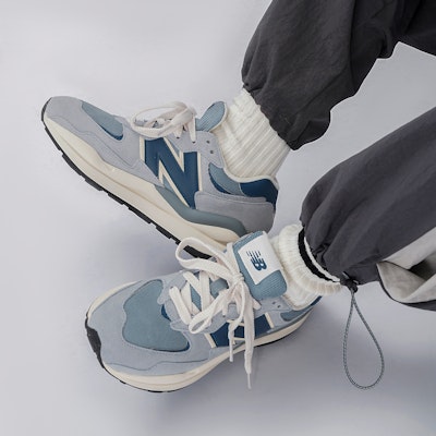 (W) 뉴발란스 57/40 '이클립스' (New Balance 57/40 'Eclipse') W5740LX1 2