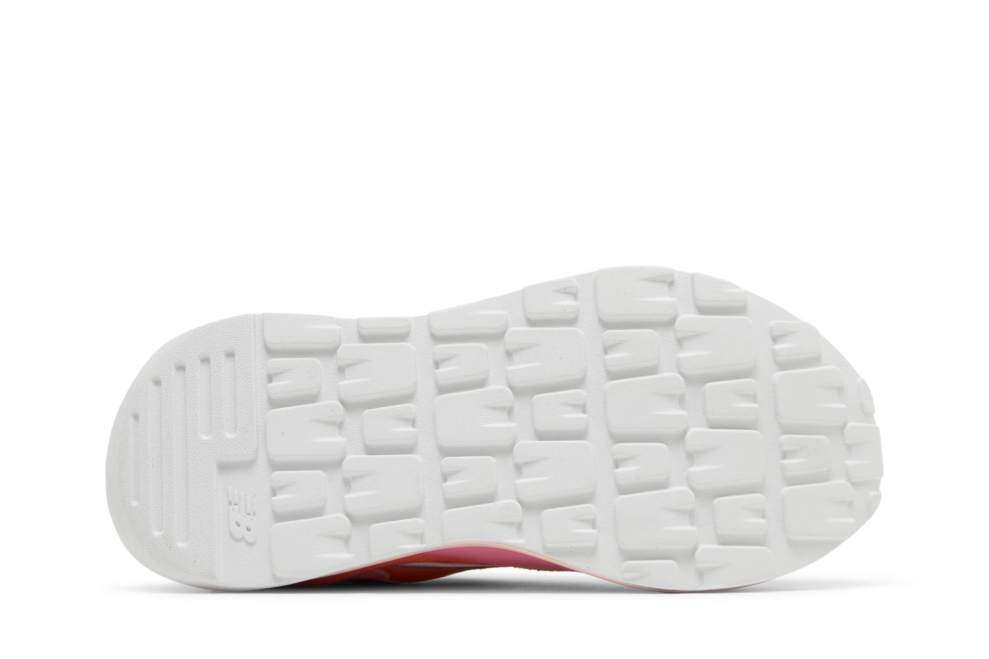 Shop (W) 뉴발란스 57/40 '러브레터' (New Balance 57/40 'Love Letter') W5740VDA