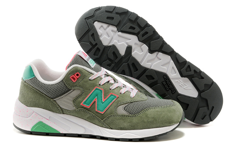 Shop (W) 뉴발란스 580 그린 (New Balance 580 Green) WRT580XA