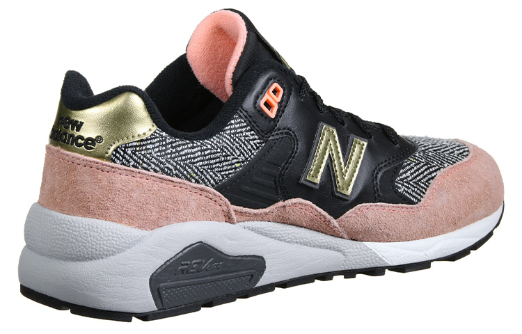 Lookbook (W) 뉴발란스 580 블리치드 선라이즈 (검/핑) WRT580CE