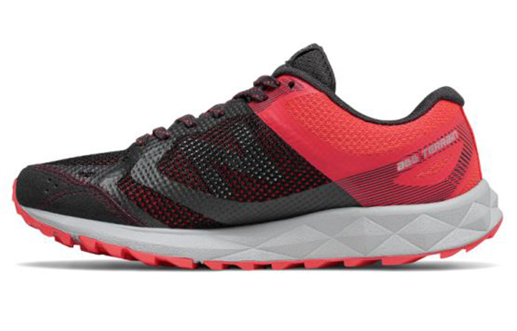 (Women) New Balance 590 /Red 'Black' WT590RP3