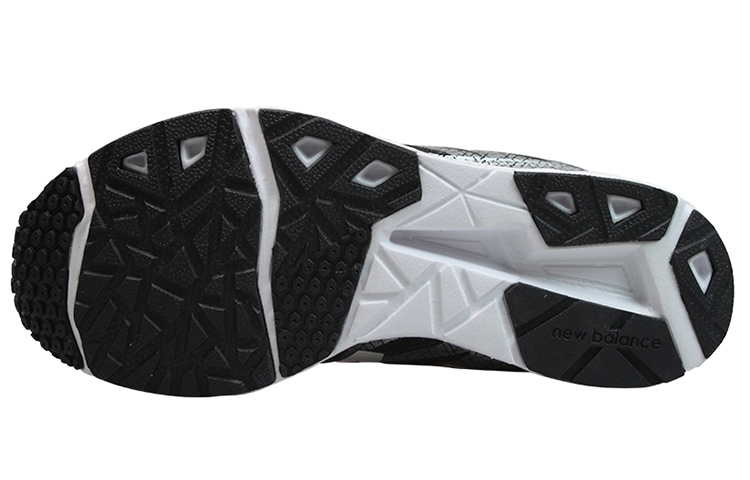 Shop (W) New Balance 590系列透气低帮‘黑色’ W590LB5