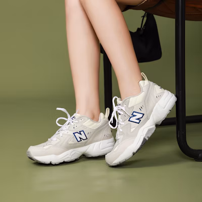 (W) ニューバランス 608 ホワイト WX608MU1 Sizing (W) ニューバランス 608 ホワイト WX608MU1