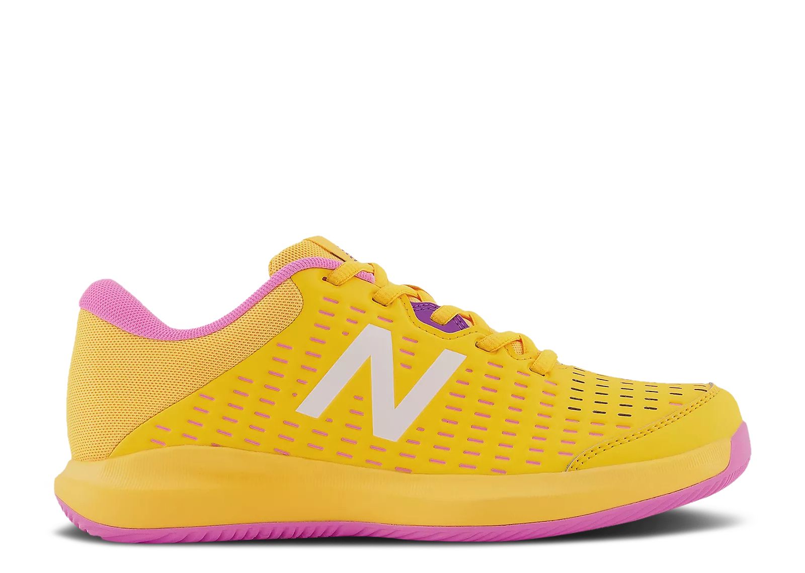 (Women) New Balance 696v4 2E Wide 'Vibrant Apricot' WCH696L4-2E