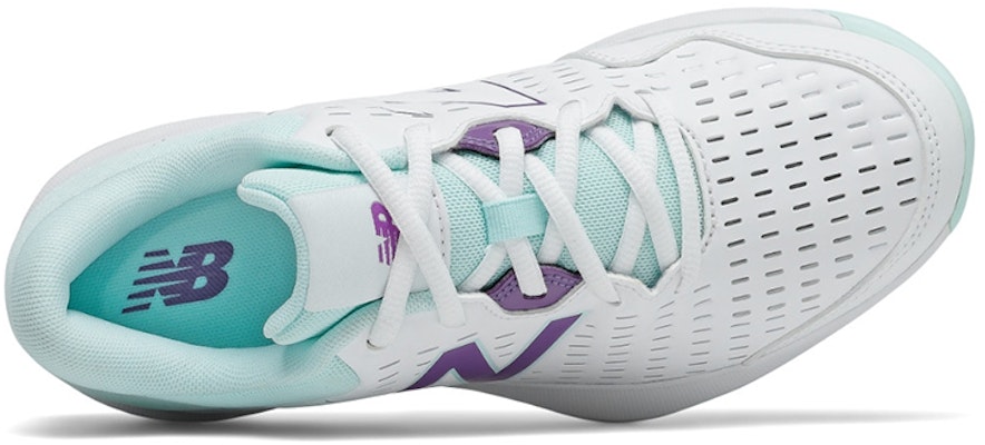 (Women) New Balance 696v4 'White Mint' WCH696M4 Lookbook (Women) New Balance 696v4 'White Mint' WCH696M4