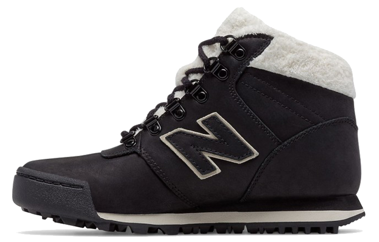 Buy (W) New Balance 701 Seri Hitam Fleece Lined 'Hitam Putih' WL701PKQ