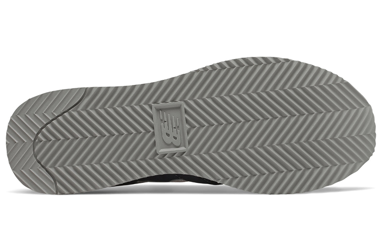 Shop (W) 뉴발란스 720 블랙 화이트 (New Balance 720 Black White) WL720EB