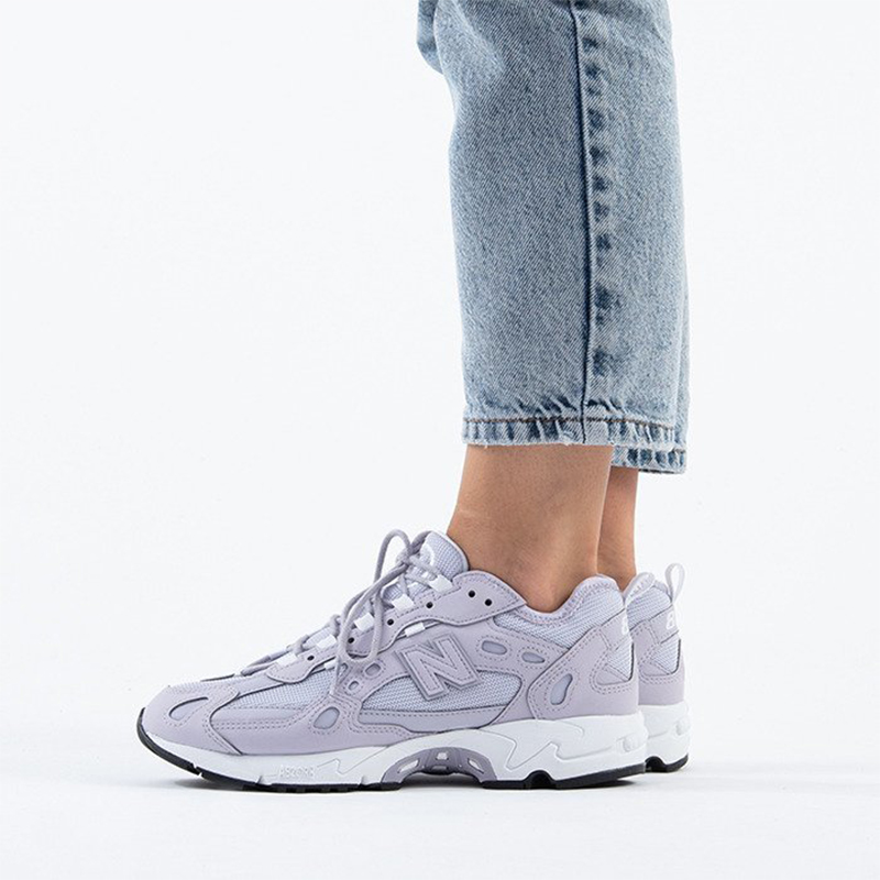 Purchase (W) New Balance 827 Lila WL827BBB