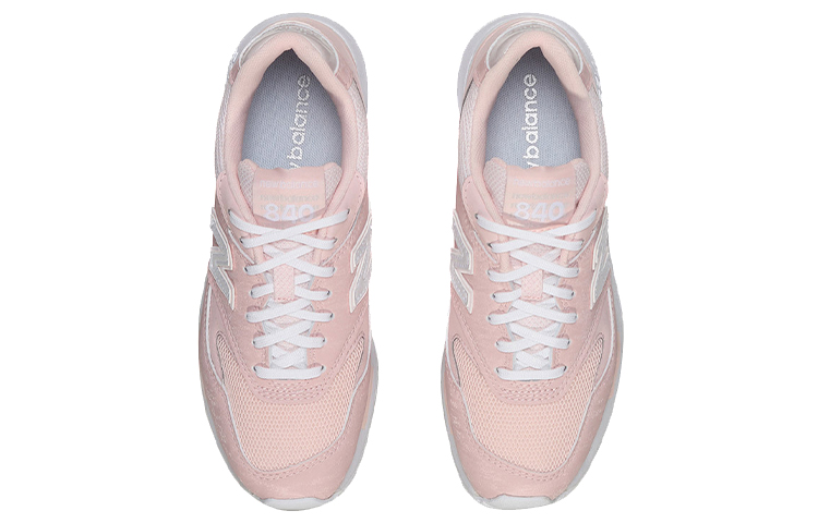 Lookbook New Balance NB 840 低筒 跑步鞋 女款 月光粉 B寬