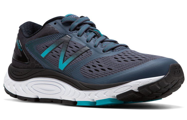 Lookbook (W) New Balance 840v4 Vert/Noir W840BB4
