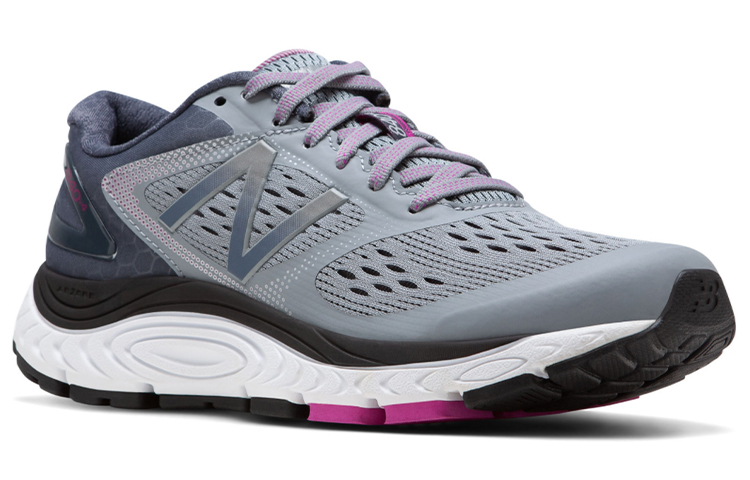 Lookbook (W) New Balance 840v4 ''Gris'' W840GO4