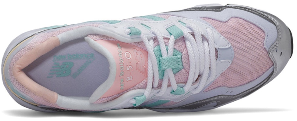 (W) New Balance 850 'Bali Blue Peach Soda' Sepatu Wanita WL850LBF Lookbook (W) New Balance 850 'Bali Blue Peach Soda' Sepatu Wanita WL850LBF