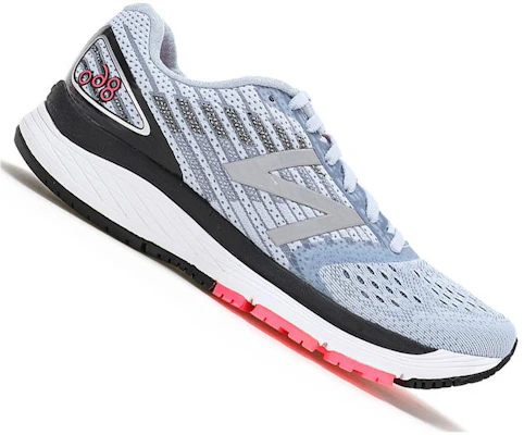(W) New Balance 860 v9 ''Blau Weiß Schwarz'' W860BP9 Lookbook (W) New Balance 860 v9 ''Blau Weiß Schwarz'' W860BP9