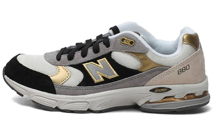 (Women) New Balance 880 Black/Gold WW880MY