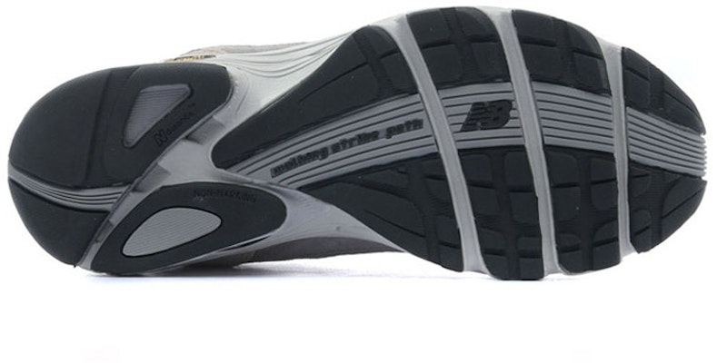 (W) 뉴발란스 880 블랙/골드 (New Balance 880 Black/Gold - shortened) WW880MY Shop (W) 뉴발란스 880 블랙/골드 (New Balance 880 Black/Gold - shortened) WW880MY