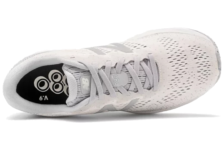 Lookbook (W) New Balance 880 V9 Grijs/Wit W880WO9