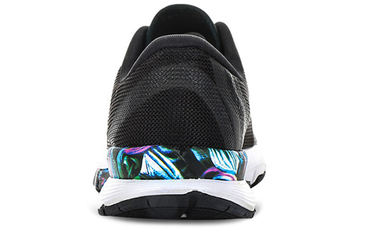 Shop (W) New Balance 88 ''Schwarz'' WX88SB