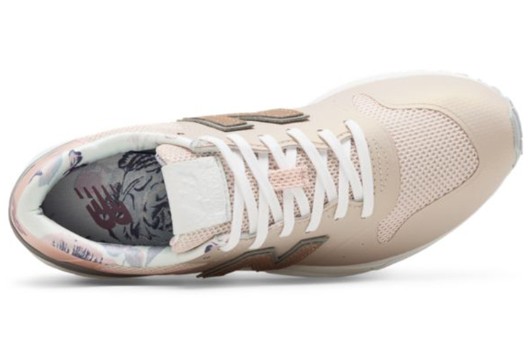 Lookbook (W) ニューバランス96 ピンク (Nyūbaransu 96 Pinku) WRT96PCC