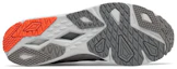 Shop New Balance 96系列 REVlite 減震防滑 低筒運動跑步鞋 女款 灰