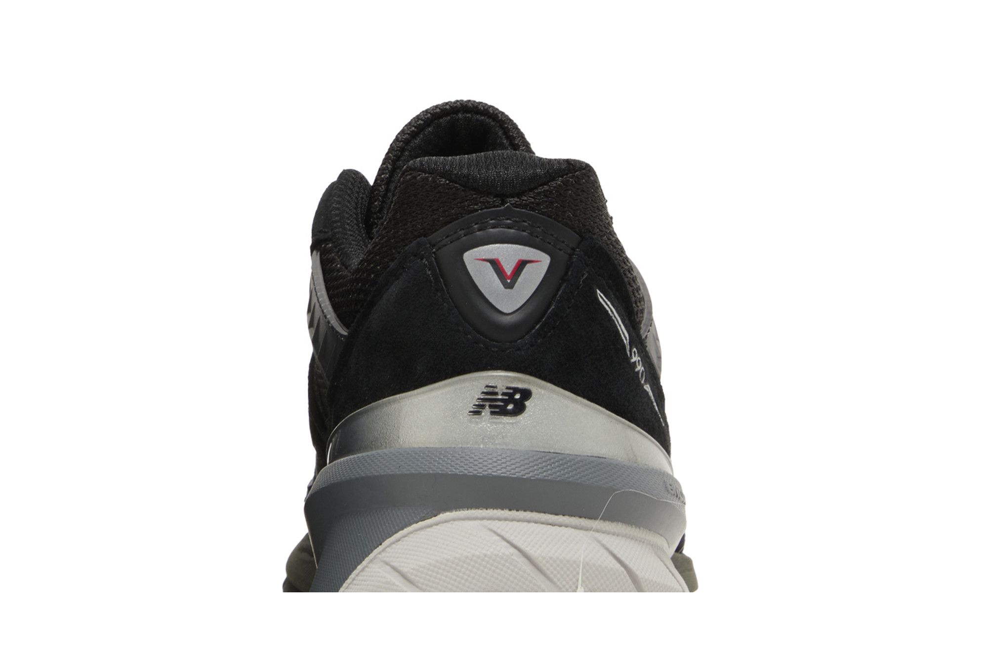 Sizing (W) New Balance 990 v5 Hitam W990BK5