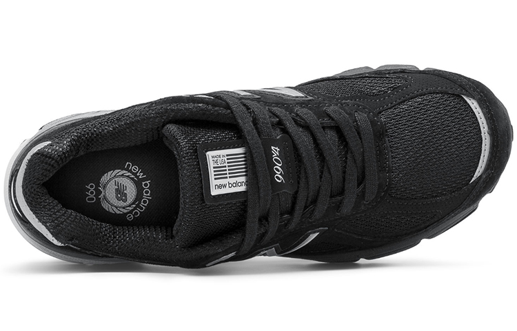 Lookbook (Wanita) New Balance 990v4 Hitam W990BK4