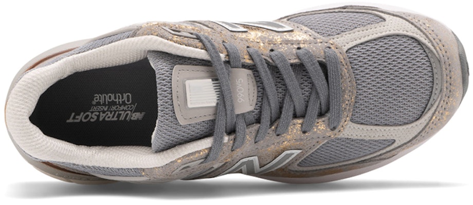 (Women) New Balance 990v5 Made In USA 'Moonbeam Silver' W990MB5 Lookbook (Women) New Balance 990v5 Made In USA 'Moonbeam Silver' W990MB5