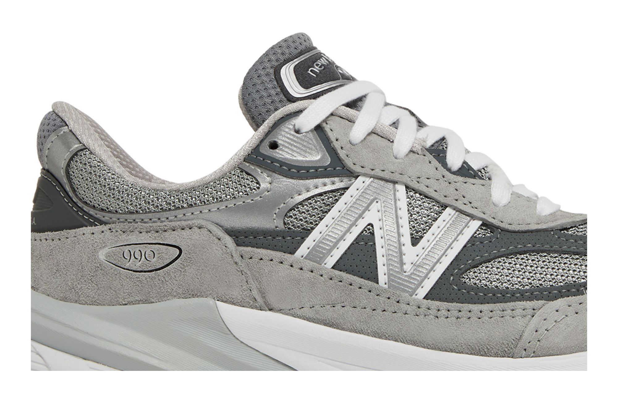 Lookbook （女性款）New Balance 990V6 '灰色' W990GL6