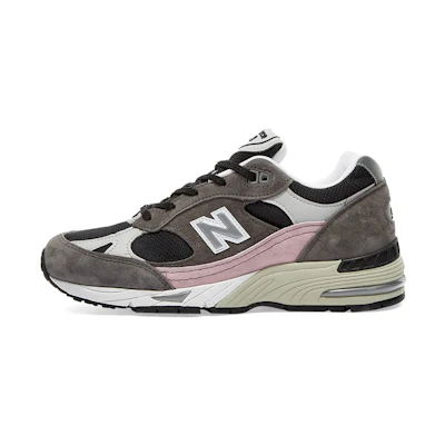 (W) NB 991 Made In England 'Black Grey'