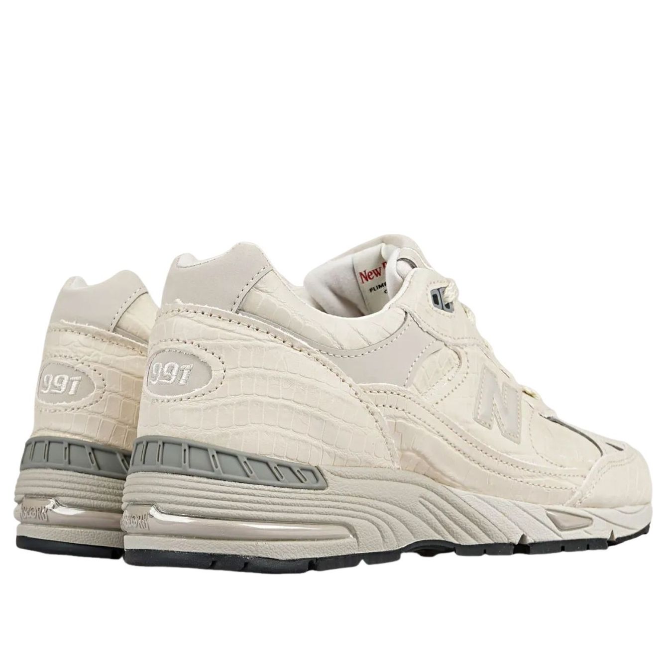 Lookbook (W) New Balance 991v2 Made In UK ''Abu Mutiara'' W991CR1