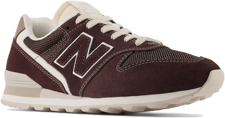 (W) New Balance 996 v2 'Coklat Krim Putih' WL996RH2 Lookbook (W) New Balance 996 v2 'Coklat Krim Putih' WL996RH2