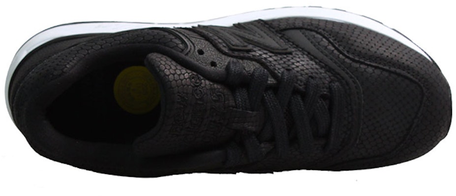 (W) Sepatu Kasual Retro New Balance NB 9975 Hitam WL997HDB Lookbook (W) Sepatu Kasual Retro New Balance NB 9975 Hitam WL997HDB