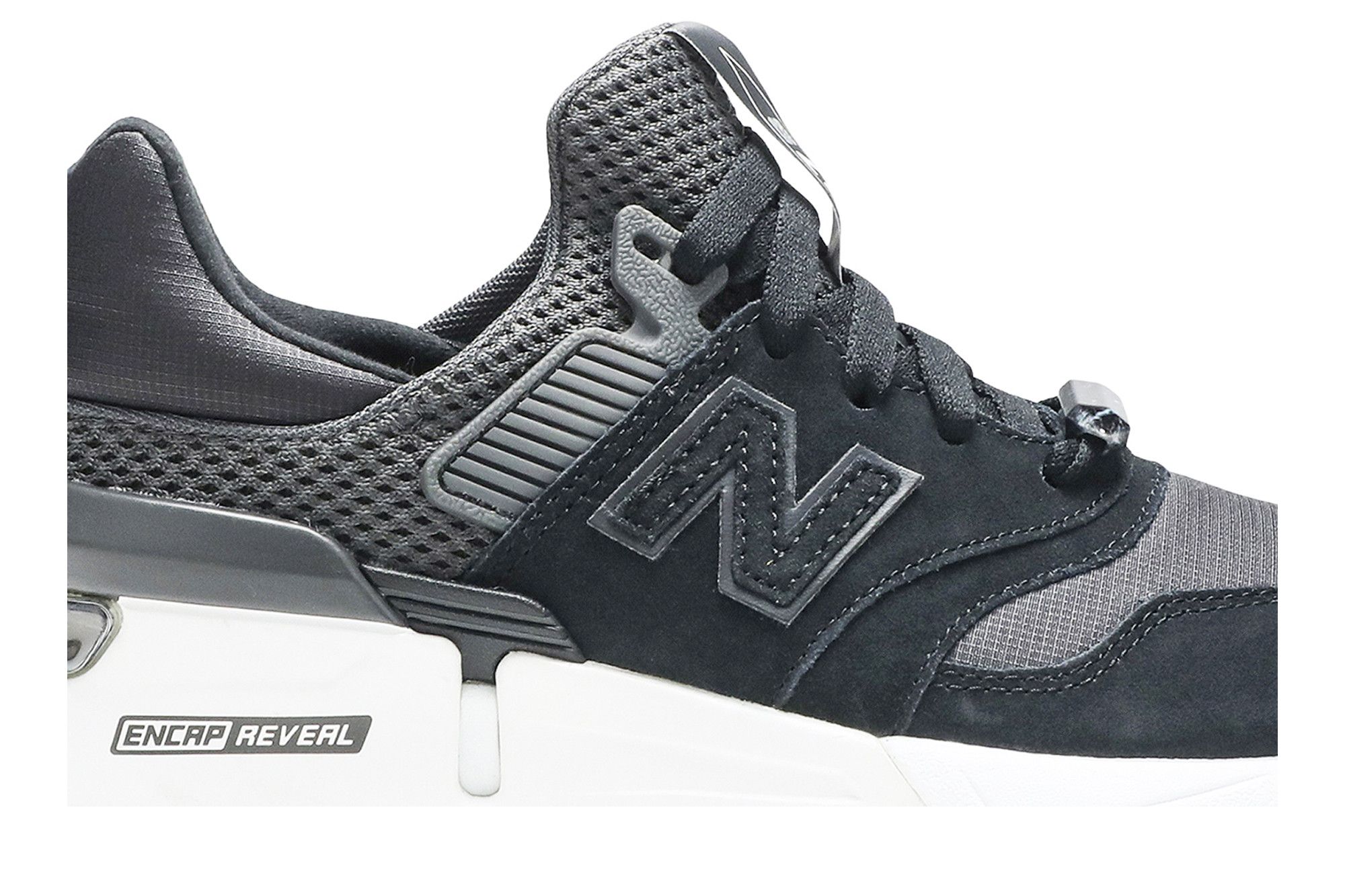 Order (W) New Balance 997 ''Noir'' WS997RB