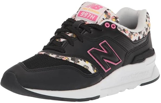 (W) New Balance 997 'Hitam dan Putih' CW997HGD Lookbook (W) New Balance 997 'Hitam dan Putih' CW997HGD