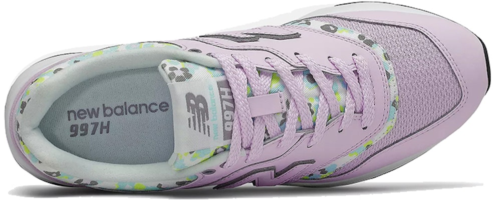 (W) New Balance 997 'Ungu Muda' CW997HGB Lookbook (W) New Balance 997 'Ungu Muda' CW997HGB