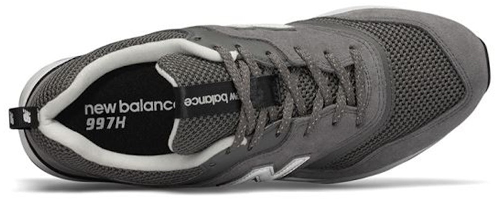 (W) New Balance 997 Abu-abu CW997HAC Lookbook (W) New Balance 997 Abu-abu CW997HAC